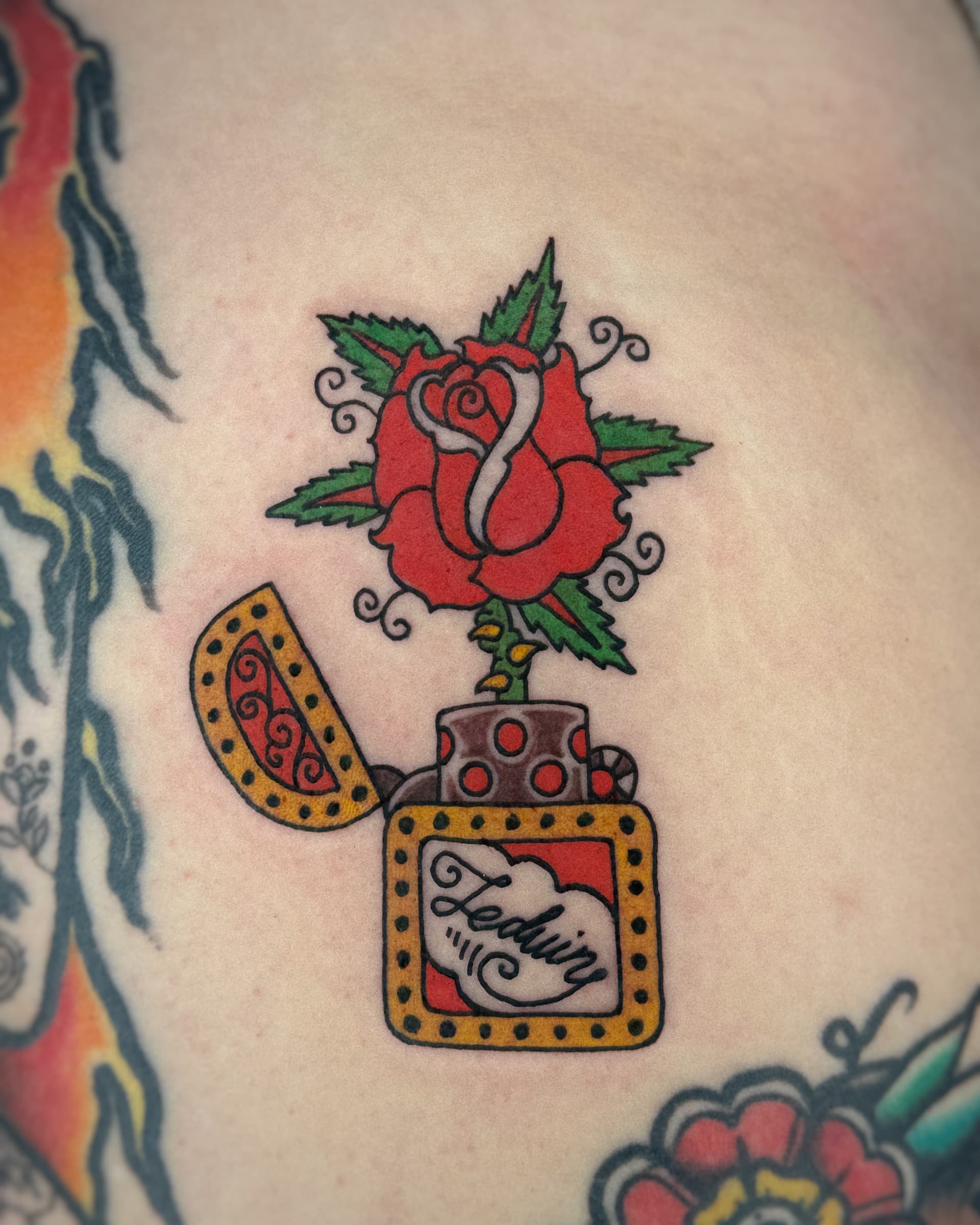 Mapache Studio - Artyści